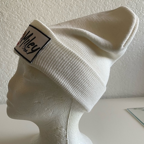 Animal Print “Wifey” & The RXch Beanie Set (2) - Picture 12 of 12